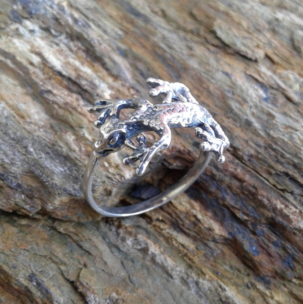 Sterling Silver Lizard Ring Size 9 - image 1